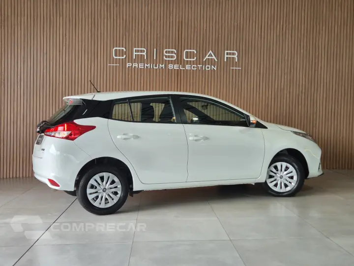 YARIS 1.5 16V XL