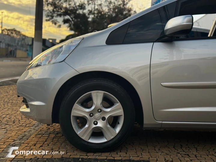 FIT 1.4 LX 16V
