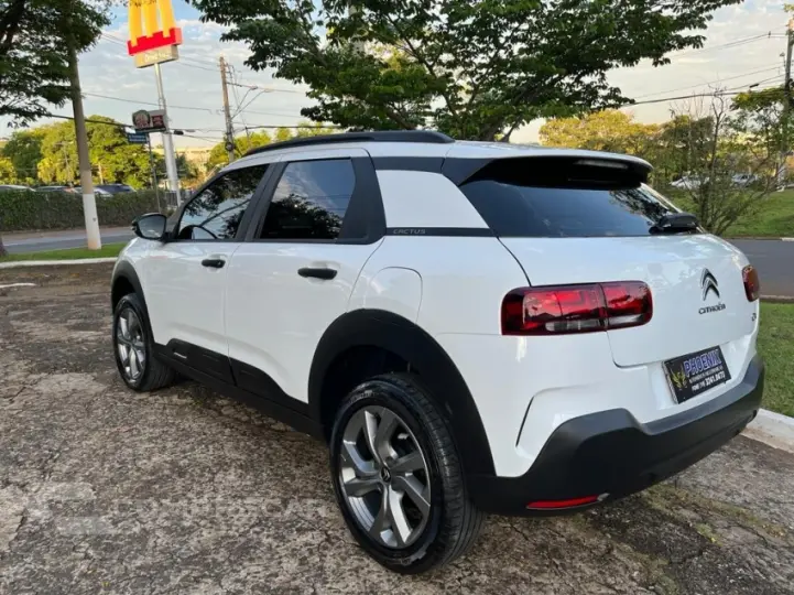 C4 CACTUS 1.6 VTI 120 Feel Eat6