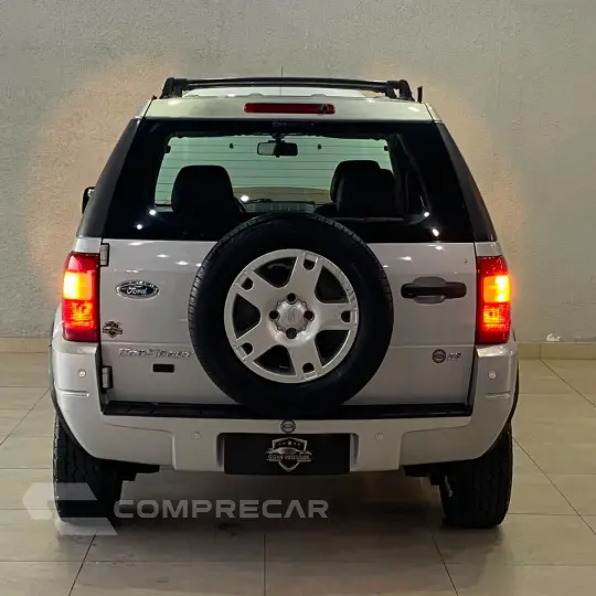 EcoSport XLT 1.6/ 1.6 Flex 8V 5p