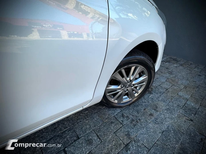YARIS XL Plus Con. 1.5 Flex 16V 5p Aut.
