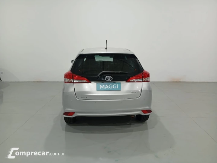 YARIS 1.5 16V XL