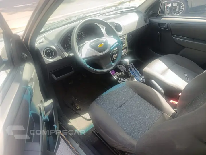 CELTA 1.0 MPFI LT 8V