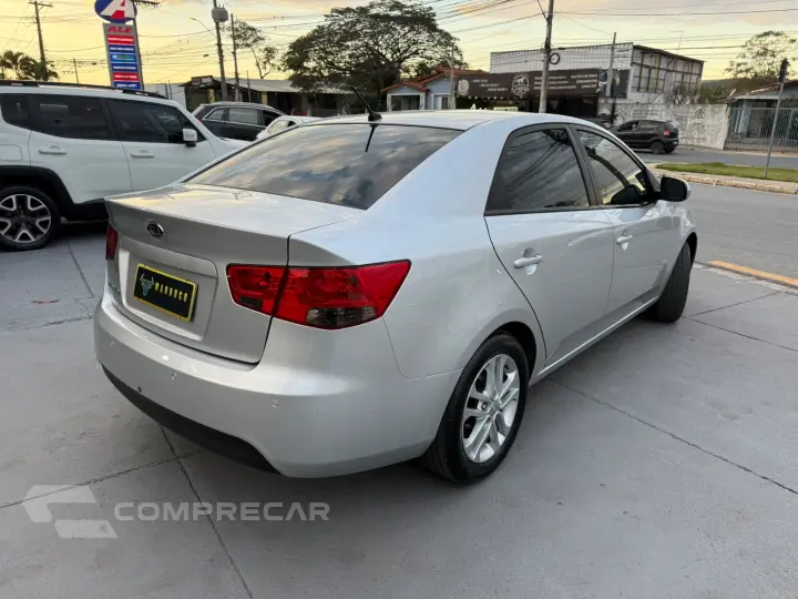CERATO 1.6 EX3 Sedan 16V
