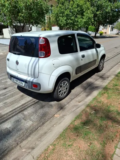 UNO 1.0 EVO Vivace 8V