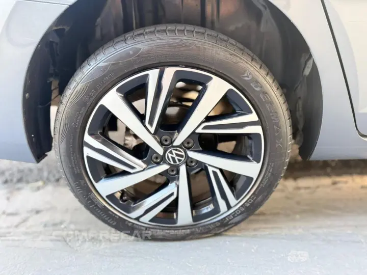 VIRTUS Highline 200 TSI 1.0 Flex 12V Aut