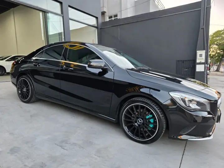 CLA-180 1.6 16V 122cv Aut.
