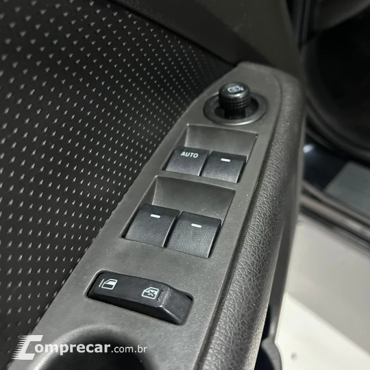 FUSION 2.3 SEL 16V