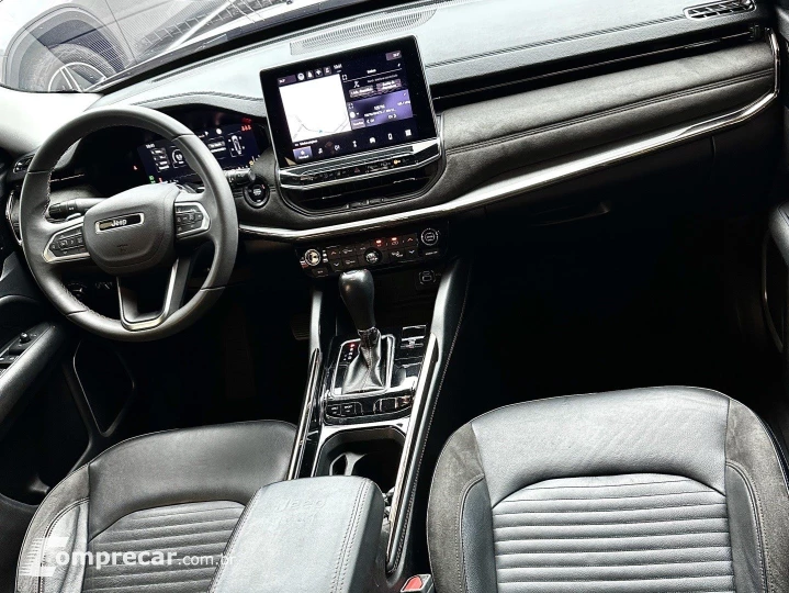 COMMANDER 1.3 T270 TURBO FLEX LIMITED AT6