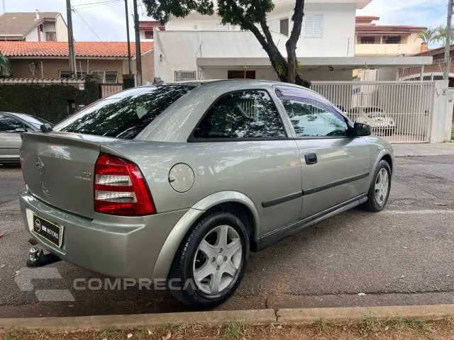 ASTRA HATCH - 2.0 MPFI ADVANTAGE 8V 2P MANUAL