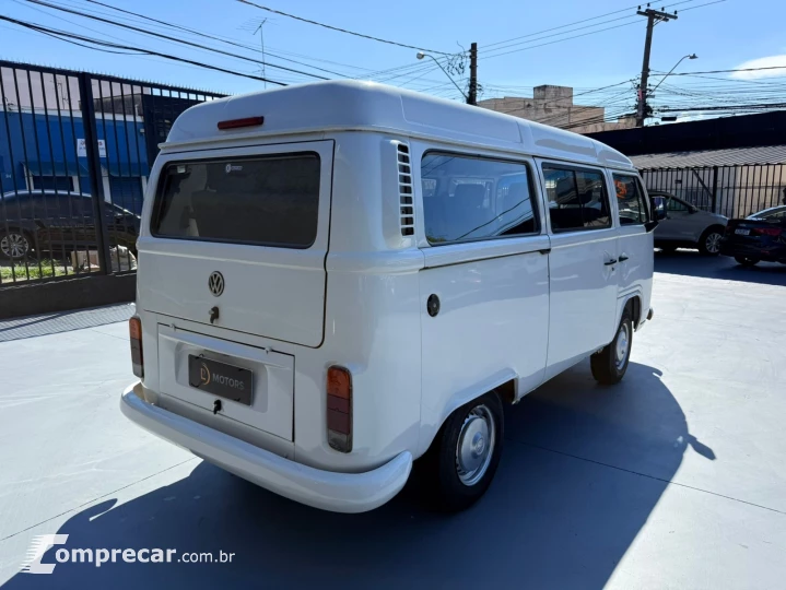 KOMBI 1.4 MI STD Lotação 8V