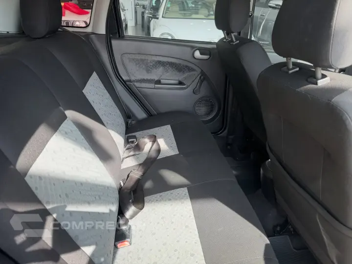 FIESTA 1.6 MPI Hatch 8V