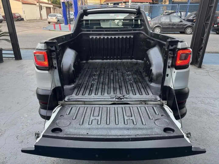 STRADA 1.3 FIREFLY FLEX ENDURANCE CS PLUS MANUAL