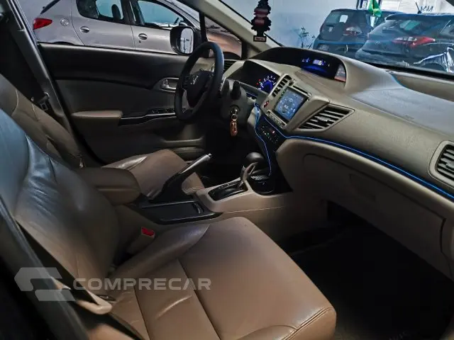 CIVIC - 1.8 LXL 16V 4P AUTOMÁTICO