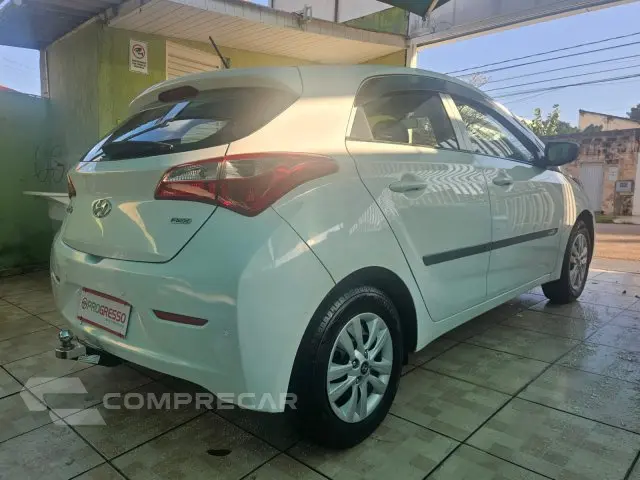HB20 - 1.0 COMFORT PLUS 12V 4P MANUAL