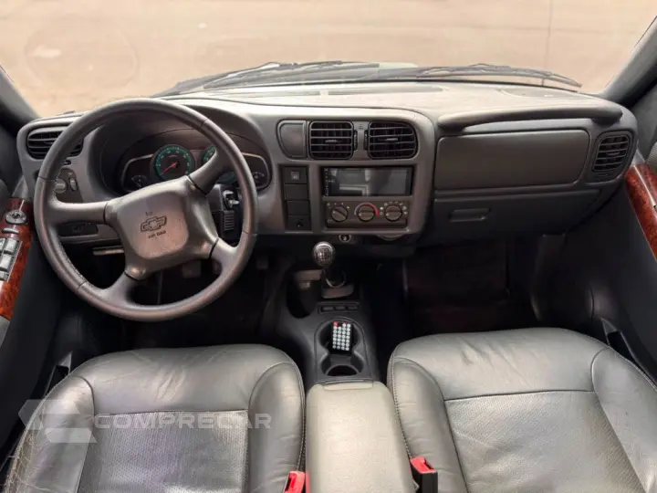 S10 P-Up Executive 2.4 MPFI F.Power CD