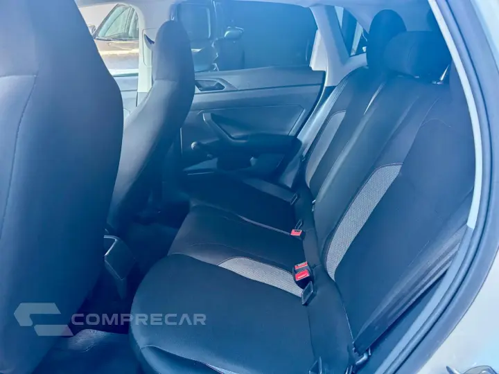 Polo Hatch 1.0 4P MPI TRACK