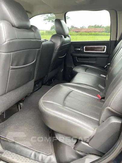 RAM 6.7 2500 Laramie 4X4 CD I6