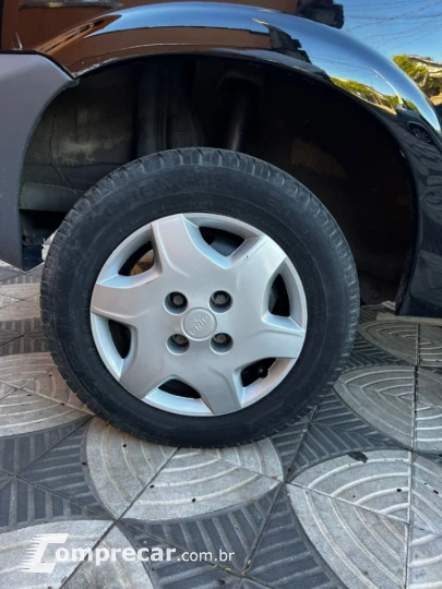 CELTA 1.0 MPFI Life 8V