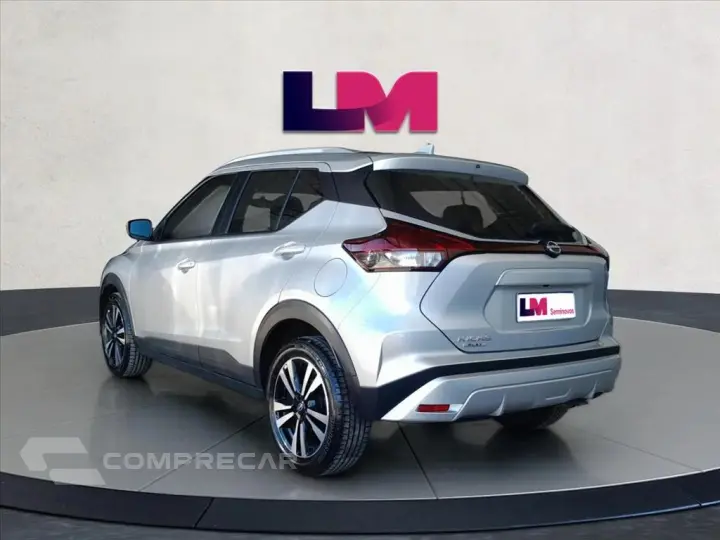 KICKS PLAY 1.6 16V FLEXSTART SENSE XTRONIC