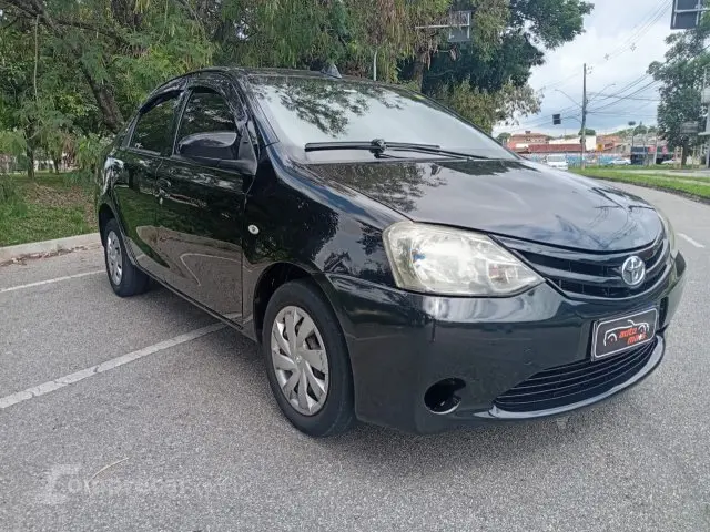 ETIOS SEDAN - 1.5 XS SEDAN 16V 4P MANUAL
