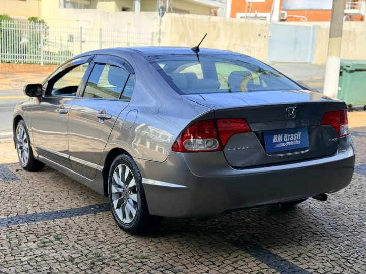 CIVIC 1.8 LXL 16V
