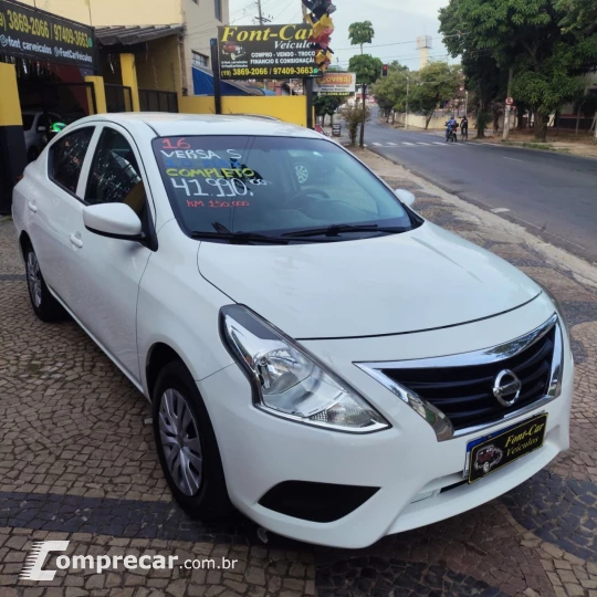 VERSA 1.0 12V FlexStart 4p Mec.