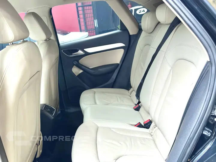 Q3 1.4 TFSI AMBIENTE PLUS FLEX 4P S TRONIC