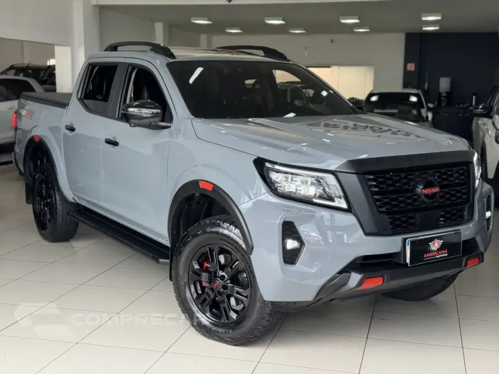 Frontier 2.3 16V PRO4X CABINE DUPLA 4X4 BI-TURBO DIESEL AUTO