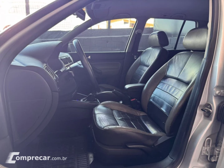 Golf Sportline 1.6 Mi Total Flex 8V 4p