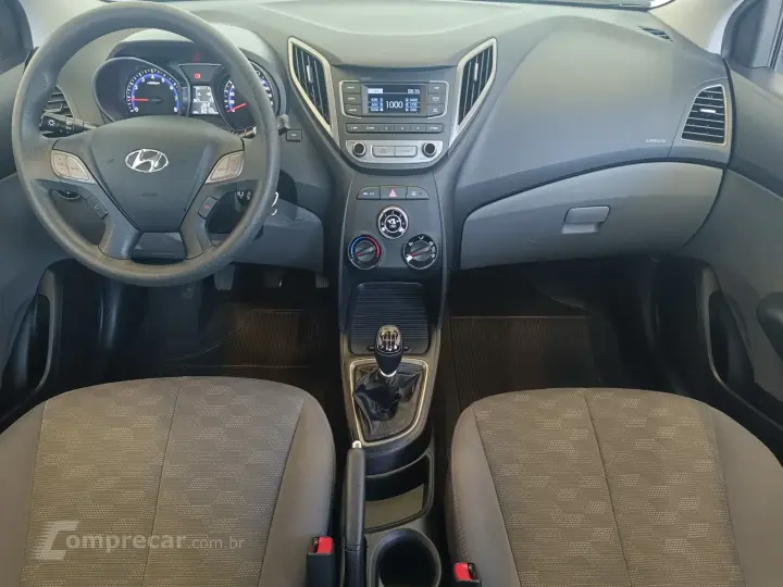 HB20S 1.6 COMFORT PLUS 16V 4P MANUAL