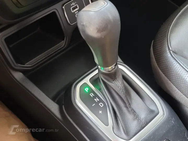 Renegade Longitude 1.8 4x2 Flex 16V Aut.