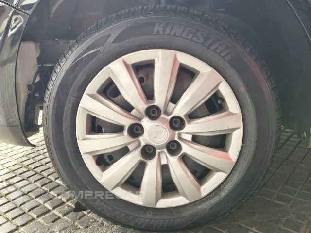 FOX - 1.0 MI 8V 4P MANUAL