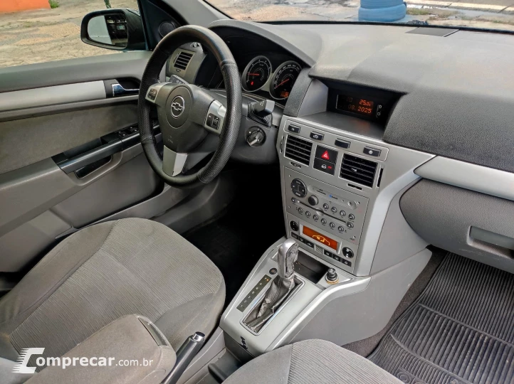 VECTRA 2.0 MPFI Elegance 8V