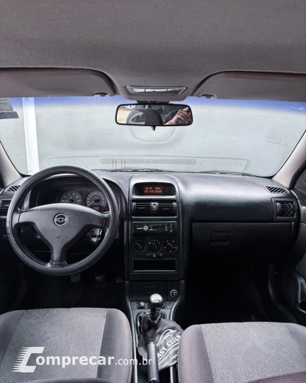 ASTRA 2.0 MPFI Advantage 8V