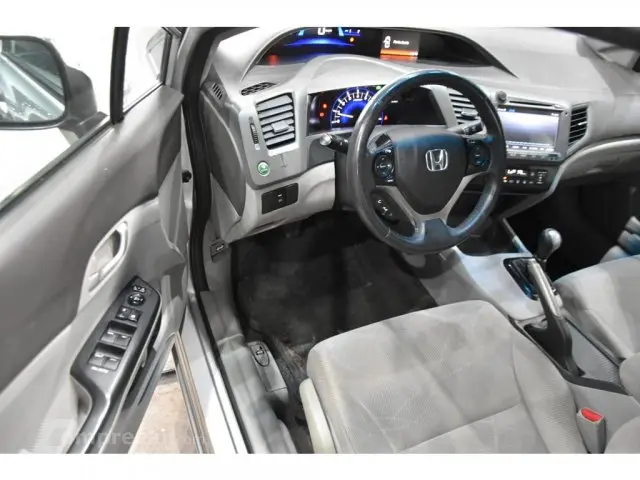 CIVIC - 1.8 LXS 16V 4P MANUAL
