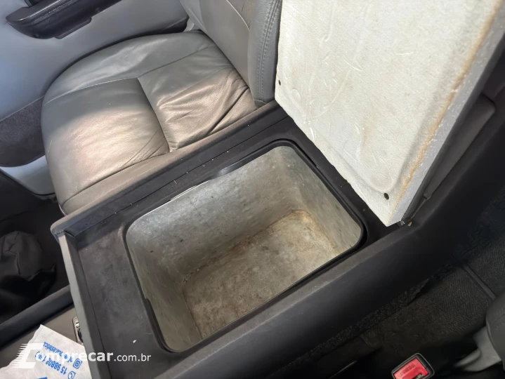 F-1000 3.9 SUPER SÉRIE 4X2 CS 8V TURBO DIESEL 2P MANUAL