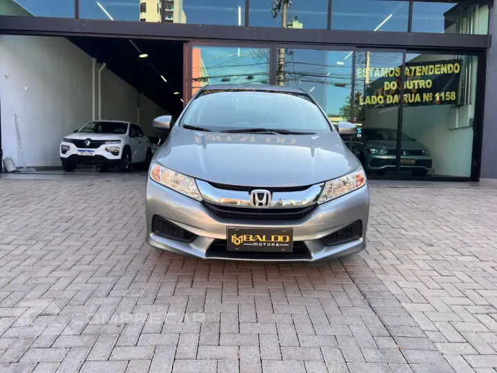 CITY Sedan LX 1.5 Flex 16V 4p Aut.