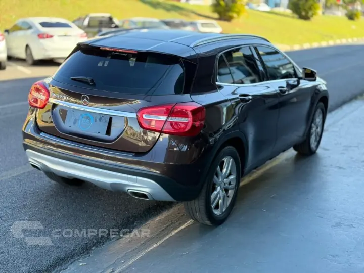 GLA 200 Advance 1.6/1.6 TB 16V Flex Aut.