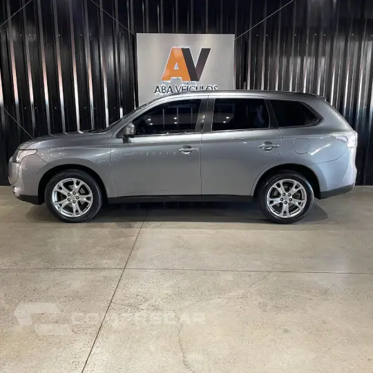 OUTLANDER 2.0 16V 160cv Aut.