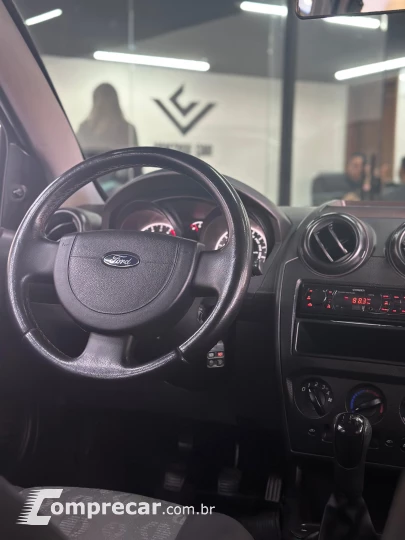 FIESTA 1.0 MPI Class Hatch 8V