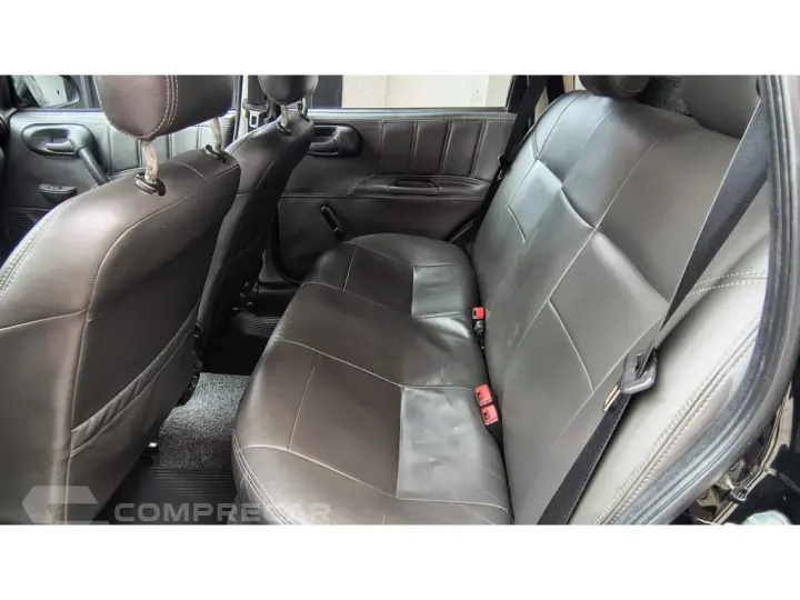 CLASSIC 1.0 MPFI LS 8V FLEX 4P MANUAL