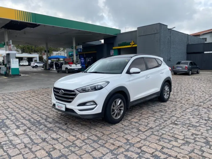 TUCSON 2.0 MPFI GLS 16V 143cv 2WD