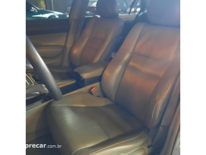 CIVIC 1.8 LXL 16V FLEX 4P AUTOMÁTICO