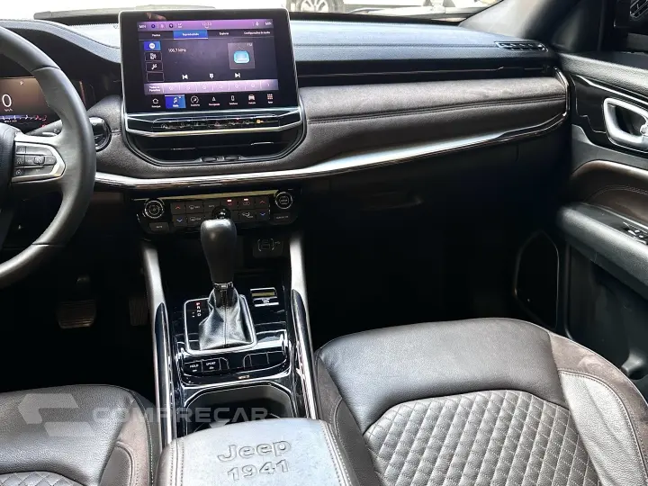 COMMANDER 1.3 T270 TURBO FLEX OVERLAND AT6