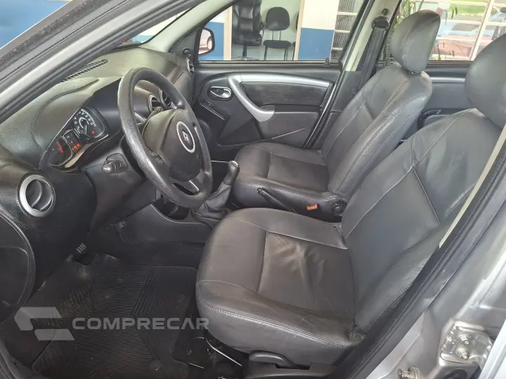 SANDERO 1.6 Expression 8V Hi-torque