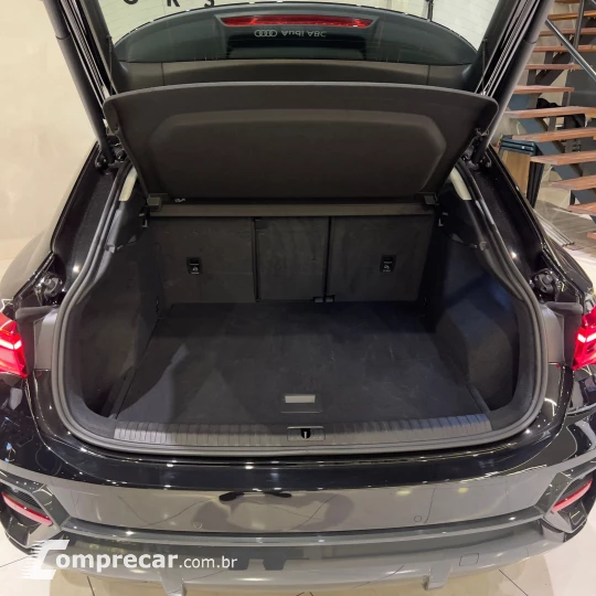 Q3 SPB Performance 2.0 TFSI Tipt. Quatt.