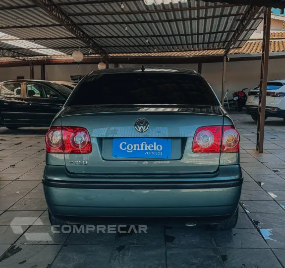 POLO SEDAN 1.6 8V