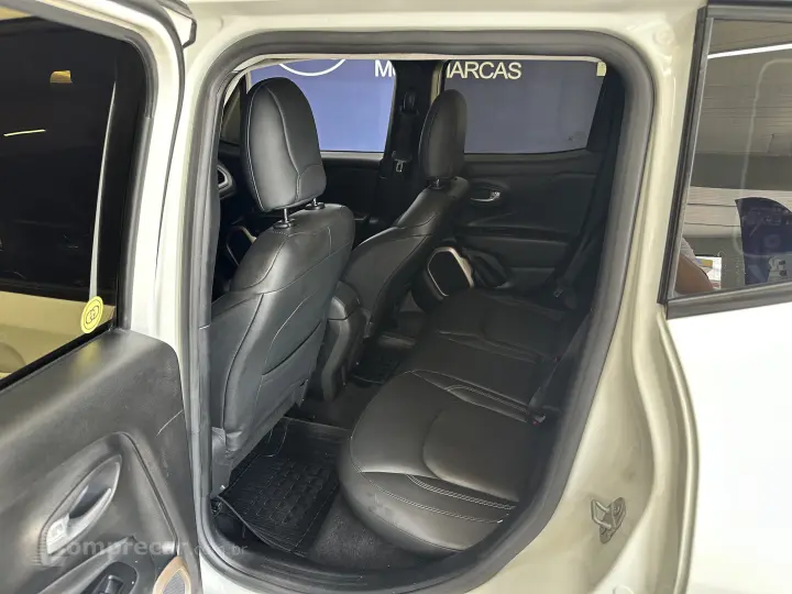 Renegade Longitude 1.8 4x2 Flex 16V Aut.