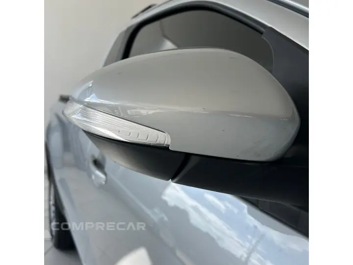 STRADA 1.3 FIREFLY FLEX FREEDOM CS MANUAL